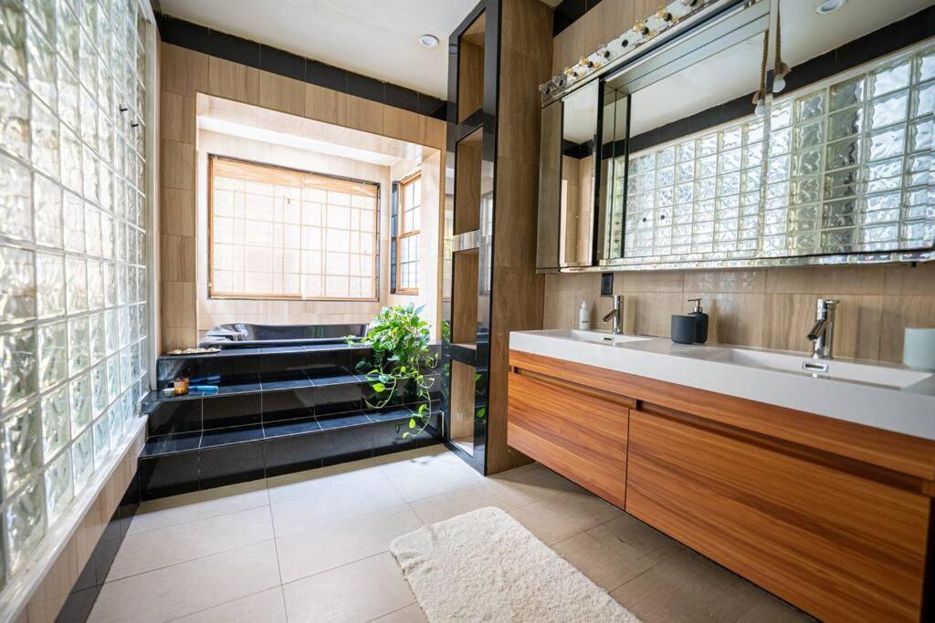 Casa de Férias Private Gramercy Townhouse 3br 3ba With Terrace Nova Iorque