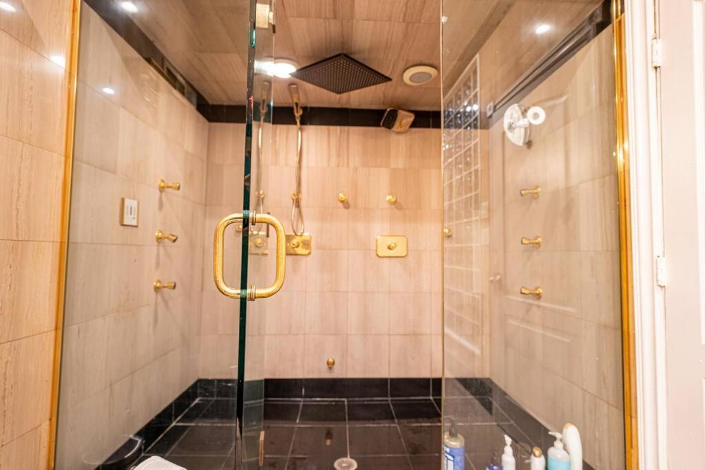 Hébergement de vacances Private Gramercy Townhouse 3br 3ba With Terrace New York