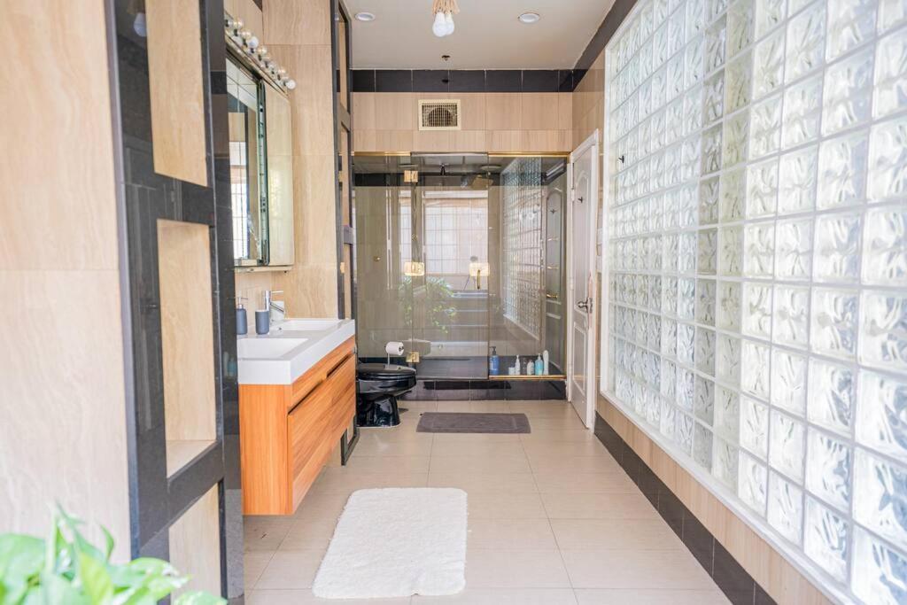 Hébergement de vacances Private Gramercy Townhouse 3br 3ba With Terrace *